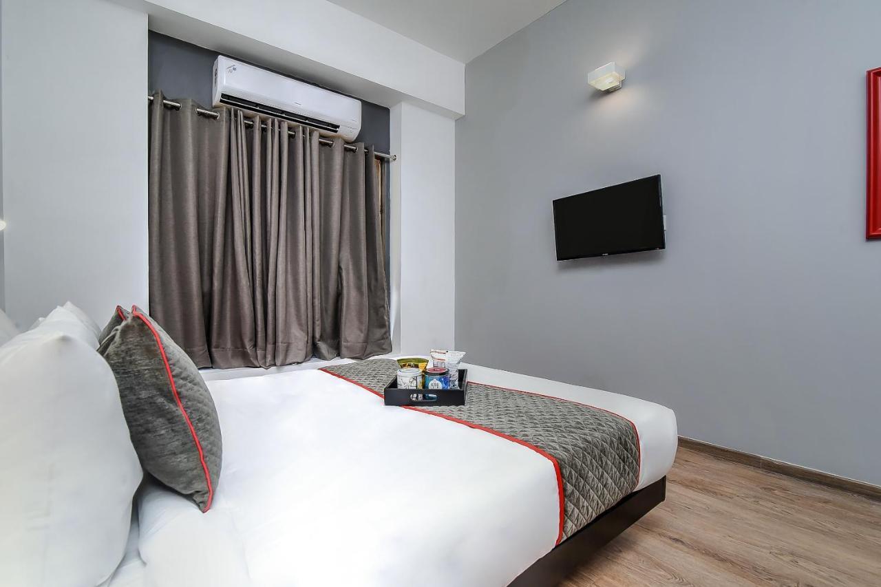 Oyo Townhouse 044 Sector 14 Gurugram 호텔 구르가온 외부 사진